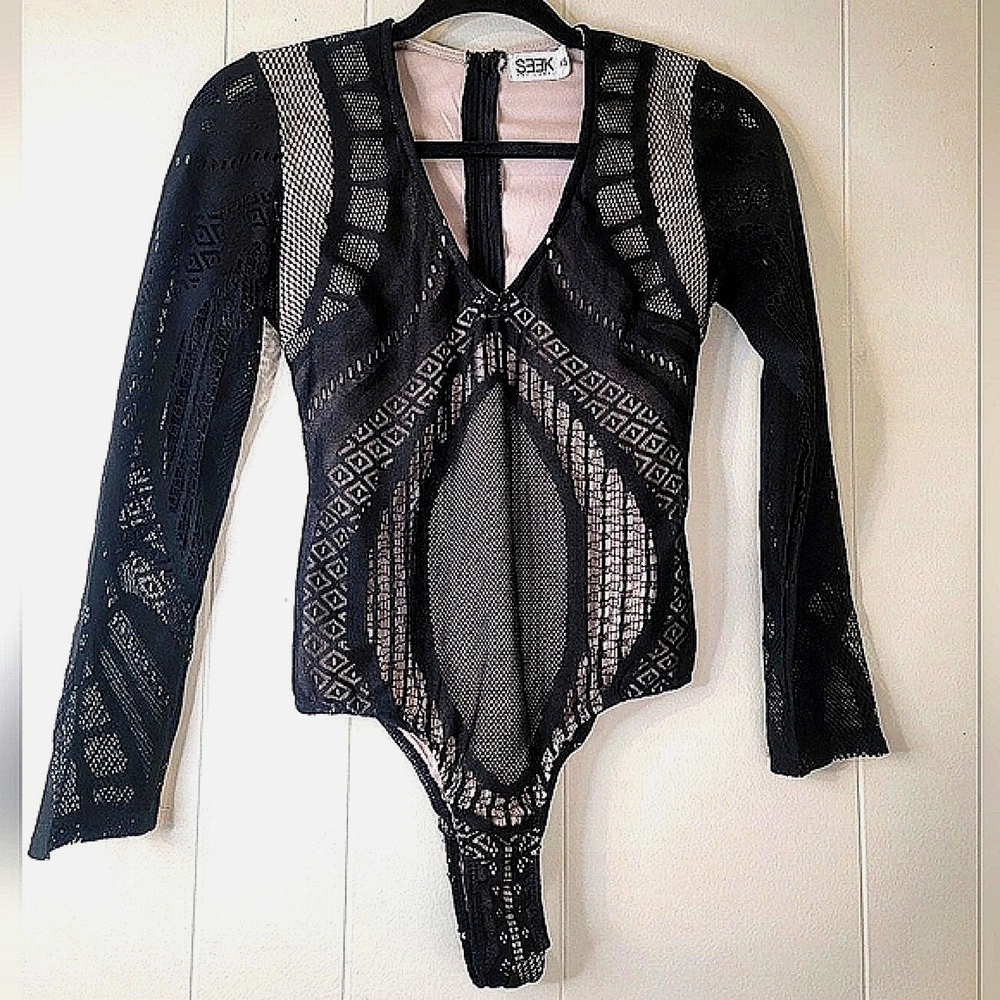 SEEK The Label Black Fishnet Long Sleeve Bodysuit XS